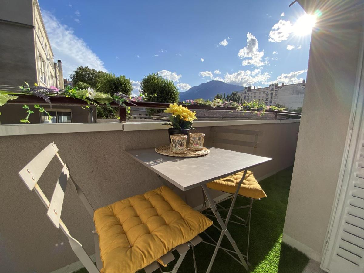 Le Bourget, Grand Appartement Proche Du Centre Grenoble Extérieur photo